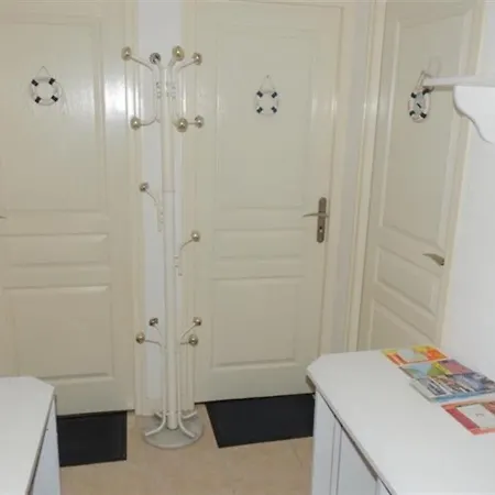 Apartman Sur Mer Proche Du Centre F3 En Rez De Chausse *